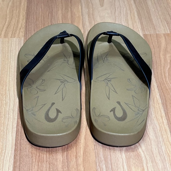 OluKai Ohana flip flops sandals, brown leather straps, size 8 women’s - Picture 7 of 10
